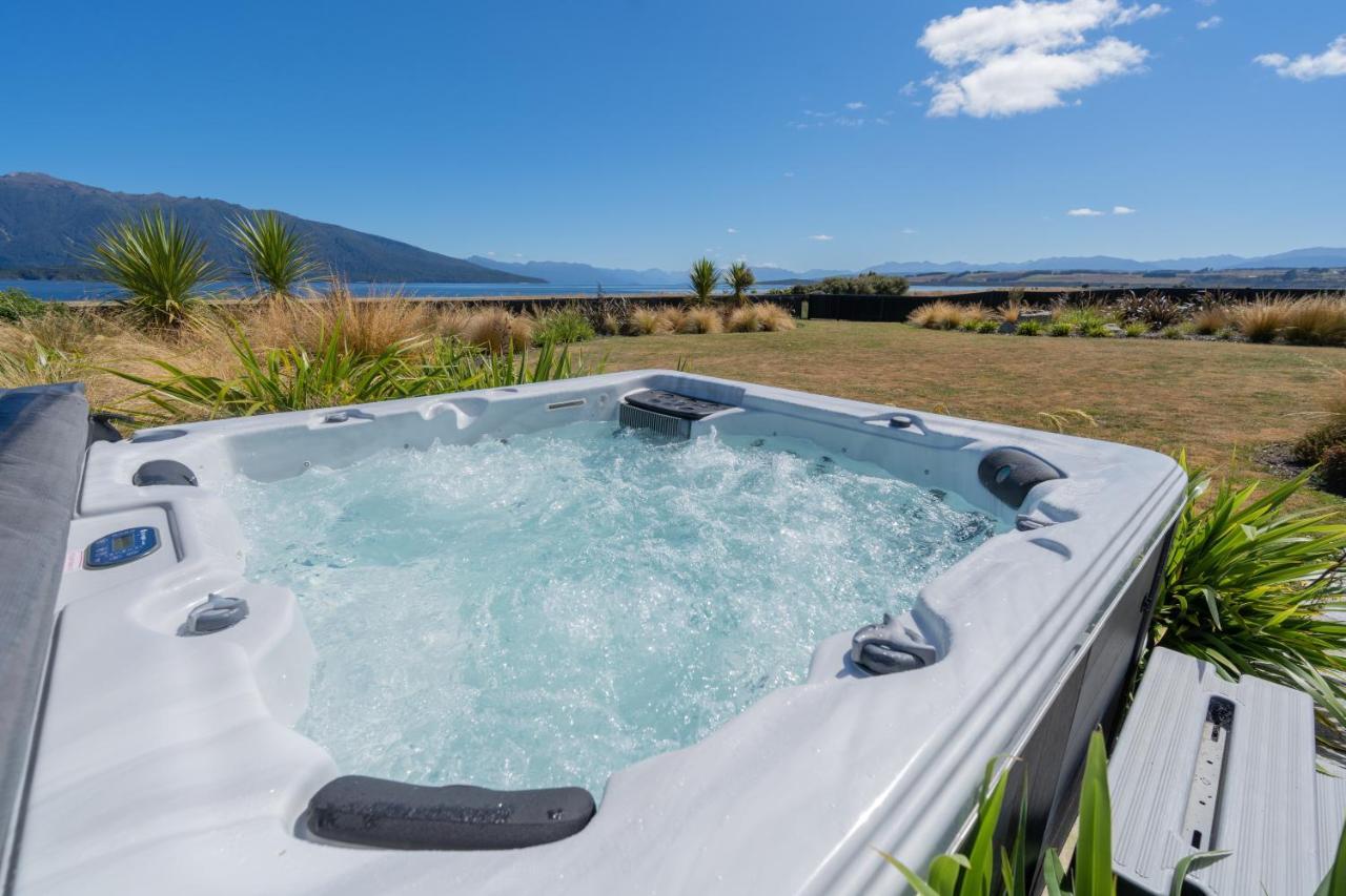 Lake House - Te Anau Holiday Home Exterior foto